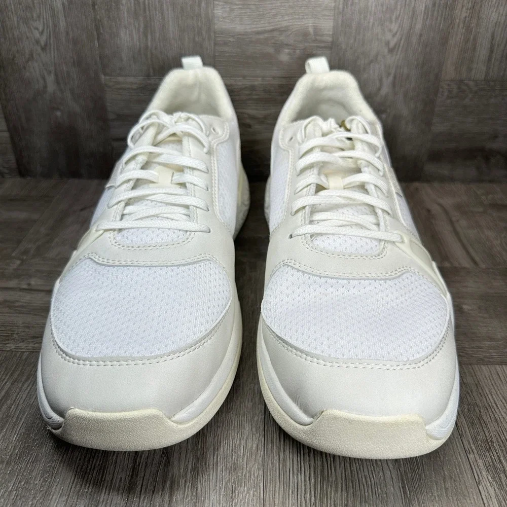 OluKai Anau Sneakers Mens 10.5 White Mesh Breathable Athletic Casual NEW